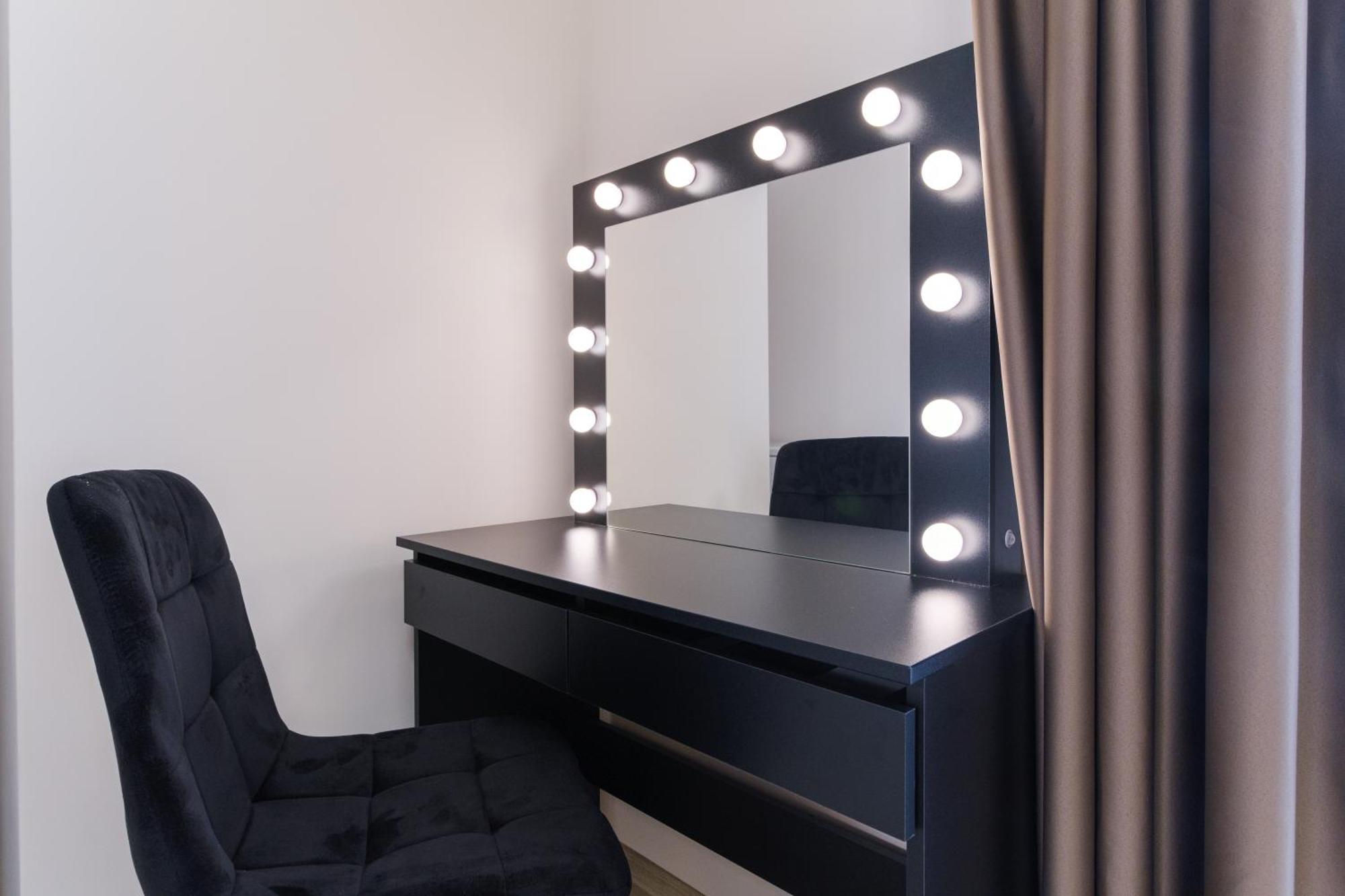 Ldv 13 Apartments Free Private Parking Plowdiw Zimmer foto